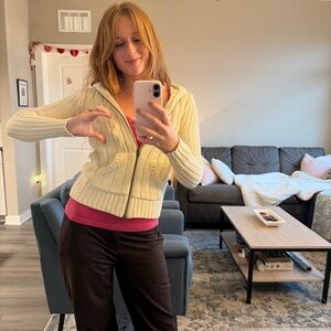 Meet your Posher, Faith